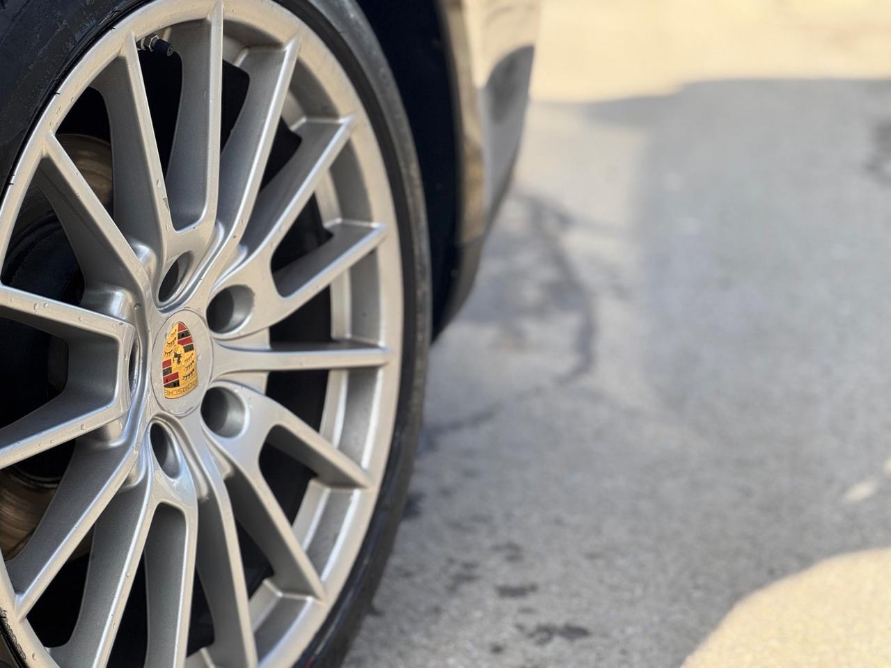 PORSCHE PANAMERA 3.0 D V6 300 CV EDITION TETTO SCARICHI