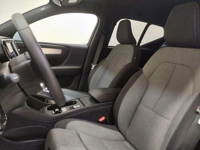 Volvo XC40 2.0 b3 Core auto