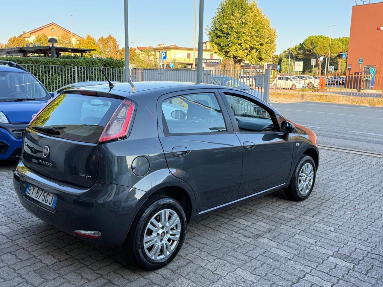 Fiat Punto 1.4 8V 5 porte Natural Power Lounge