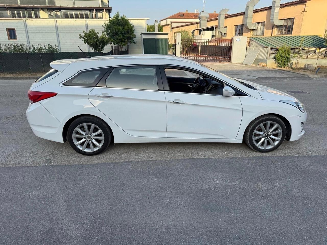 Hyundai i40 stationWagon 1.7 CRDi 136CV euro5B
