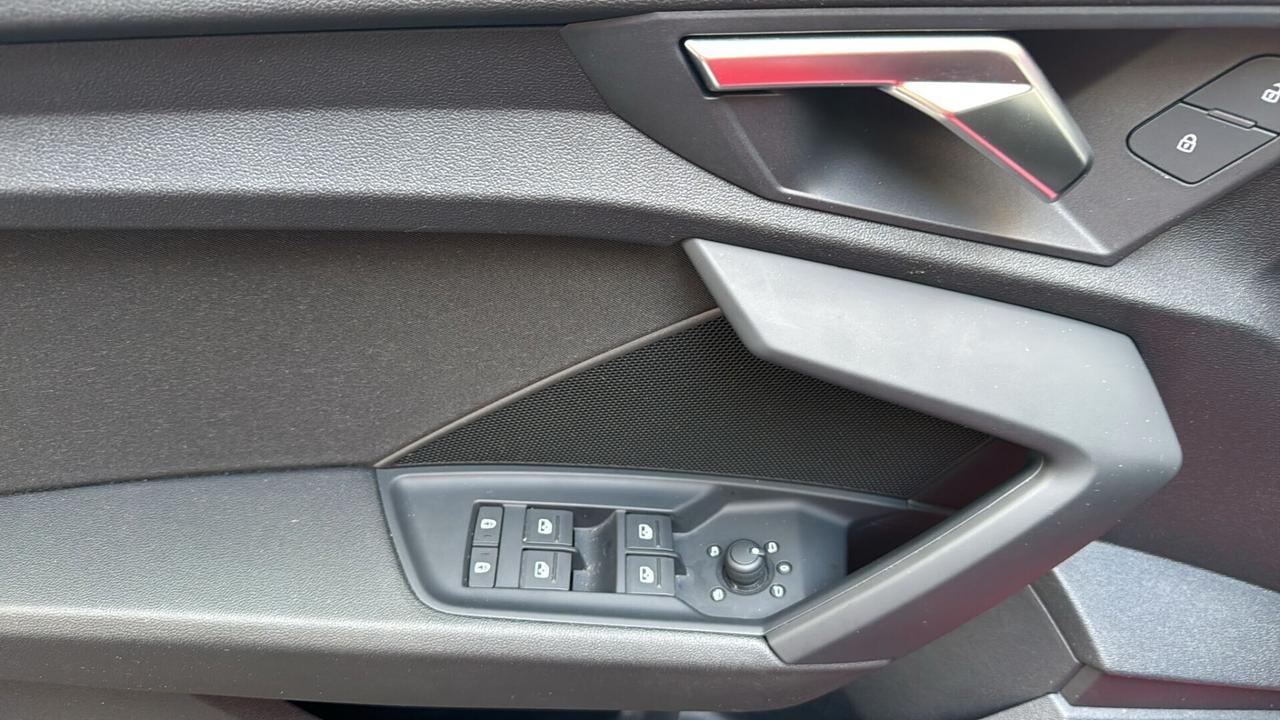 Audi A3 SPB 30 TDI S line edition