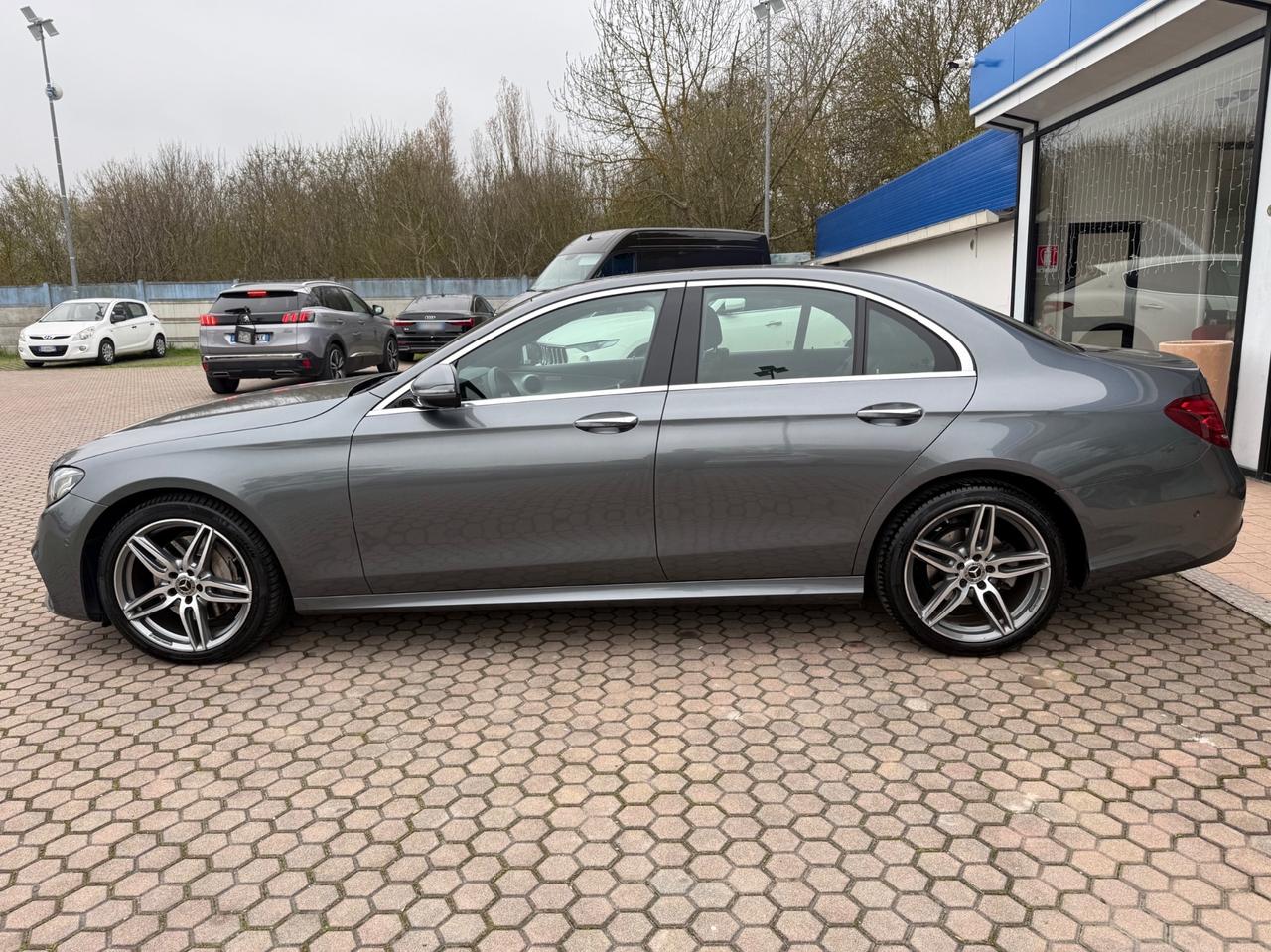 Mercedes-benz E 220 d 4Matic Auto Premium Plus