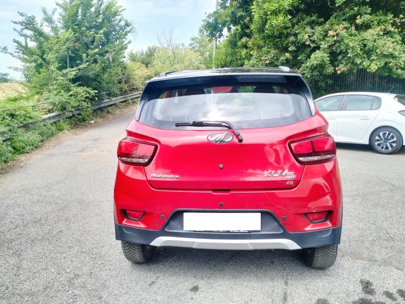 Mahindra KUV100 1.2 K8