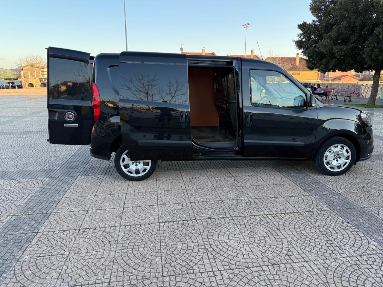 Fiat Doblo Maxi 1.6 Multijet pari al nuovo