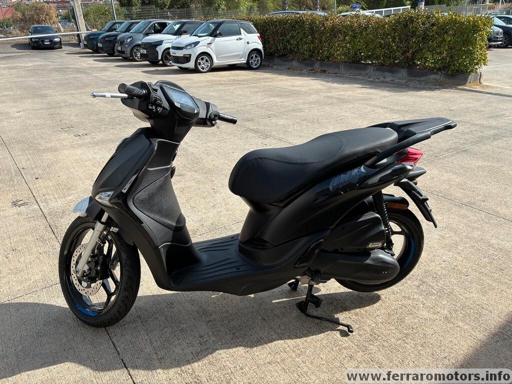 Piaggio Liberty S 50 a rate di 30 euro senza anticipo