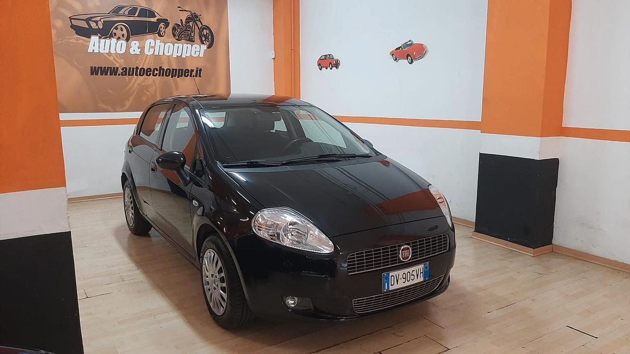 FIAT GRANDE PUNTO 1.3 MULTIJET 49.000 KM NEOPATENTATI