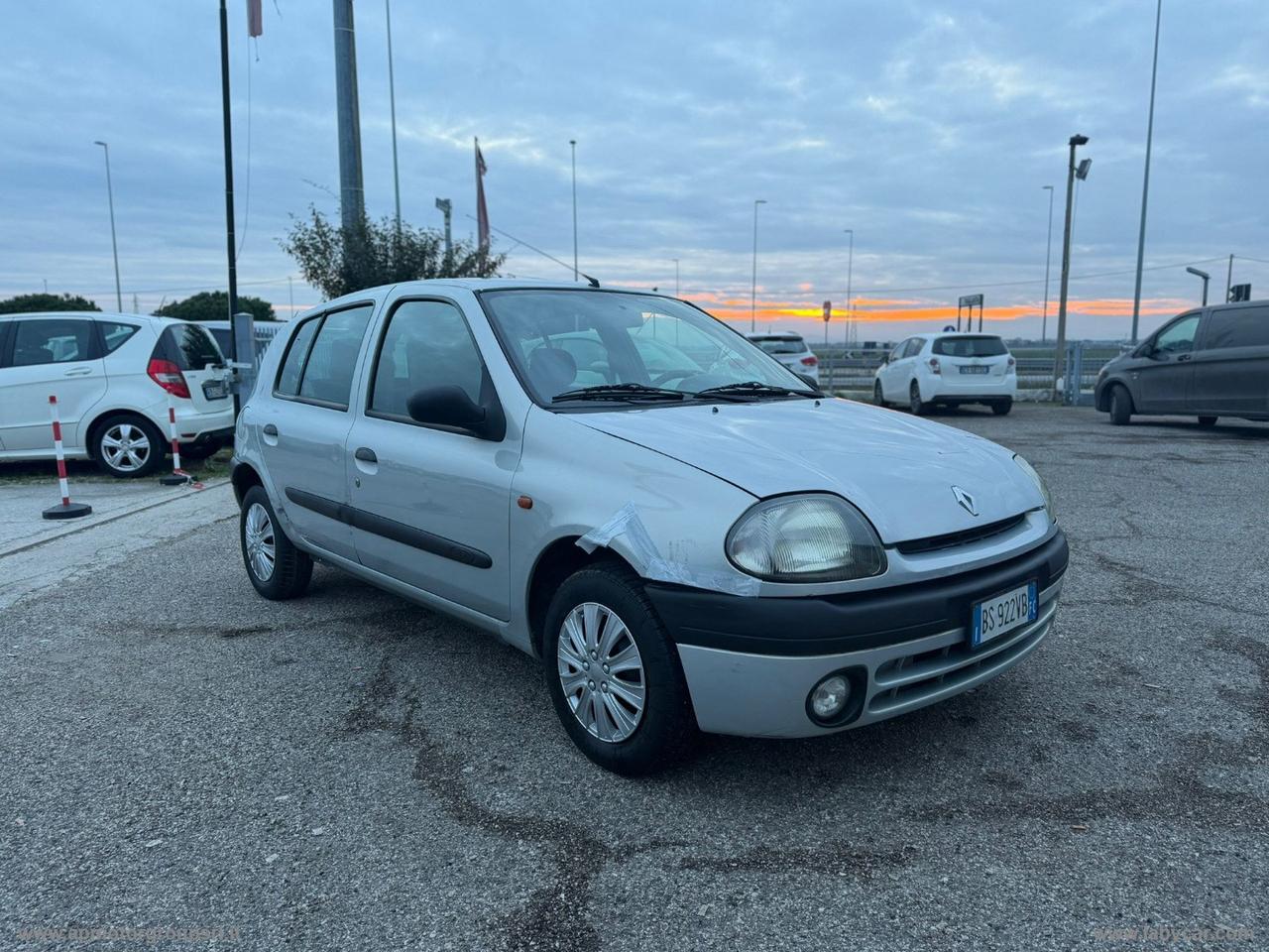RENAULT Clio 1.2CAT 5p. RT