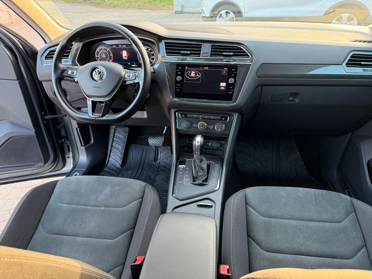 Volkswagen Tiguan 2.0 TDI SCR DSG R-LINE VIRTUAL