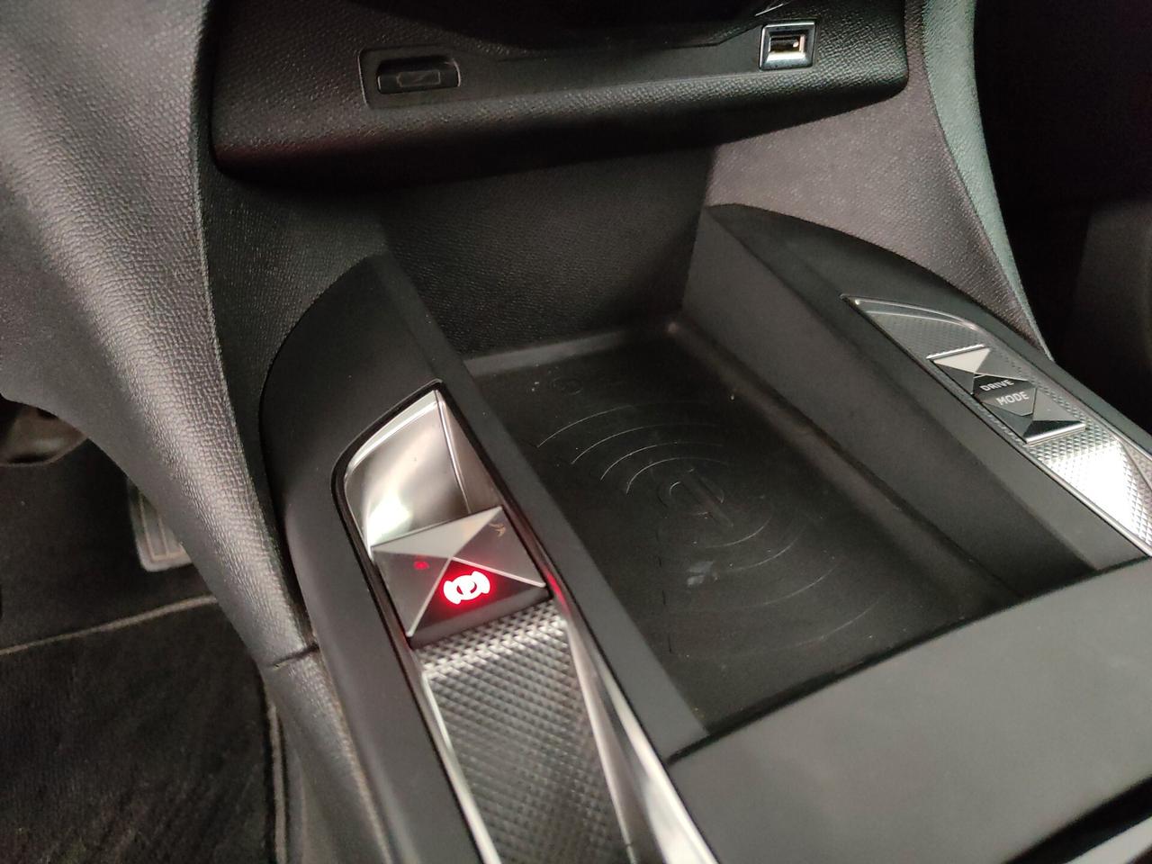 DS 3 Crossback BlueHDi 130 aut. So Chic