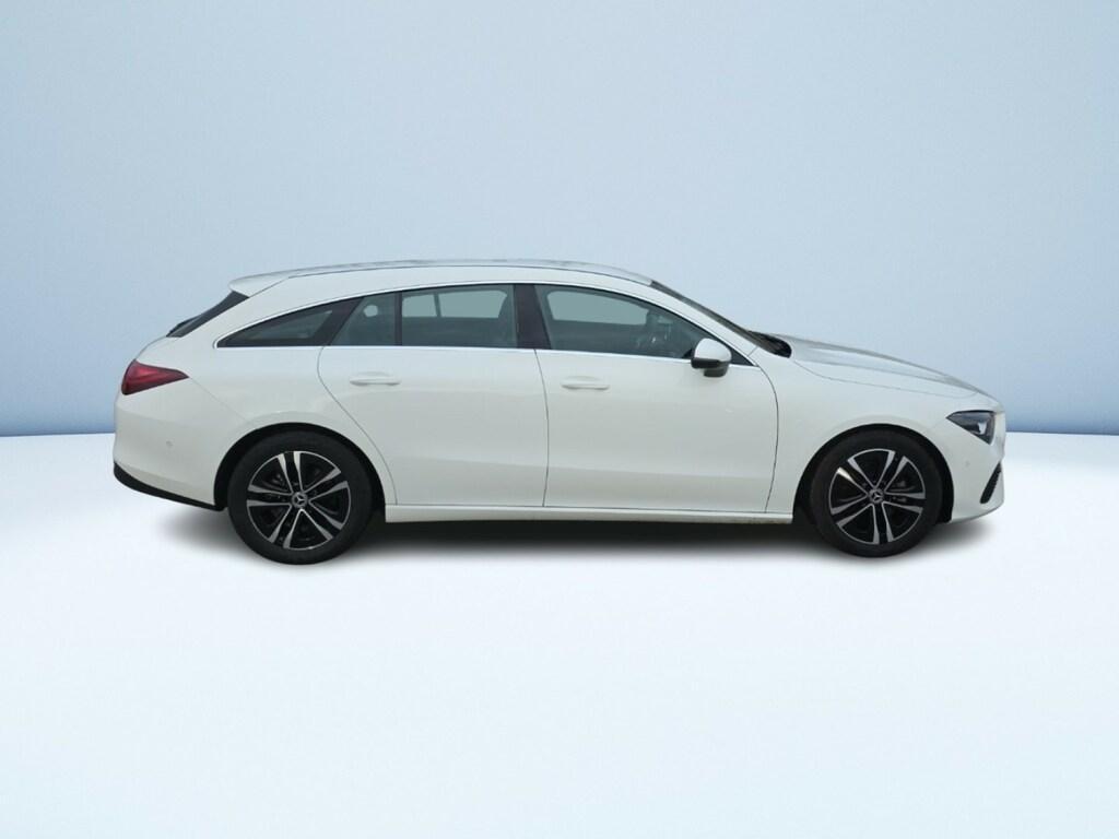 Mercedes CLA Shooting Brake 180 D Advanced 8G-DCT