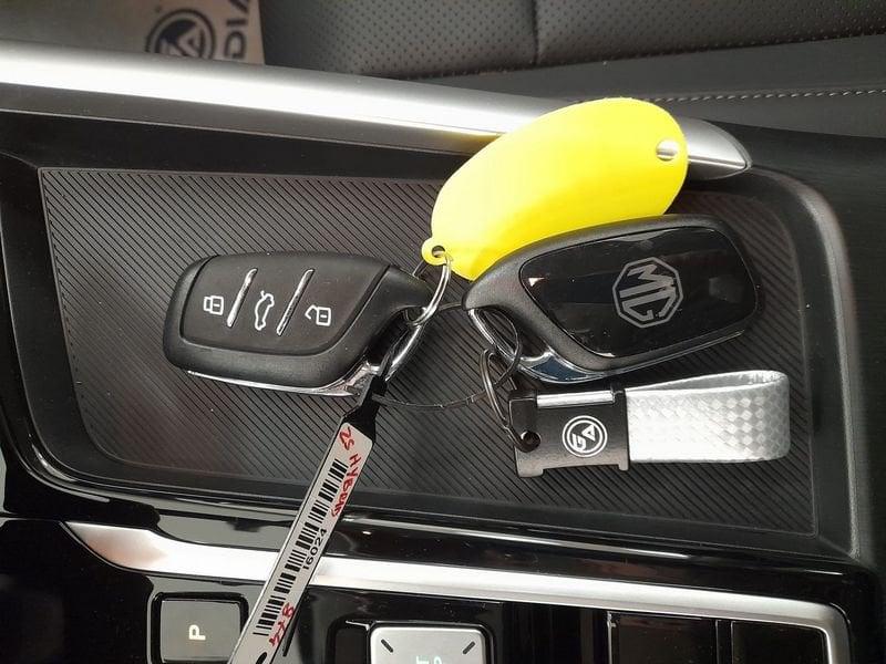 MG ZS HEV 1.5 Hybrid+ Luxury