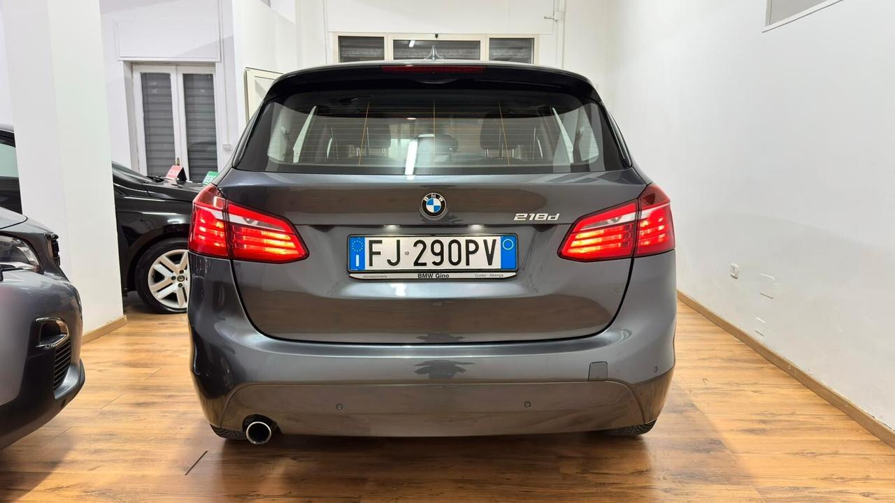 Bmw 2er Active Tourer 216d Luxury