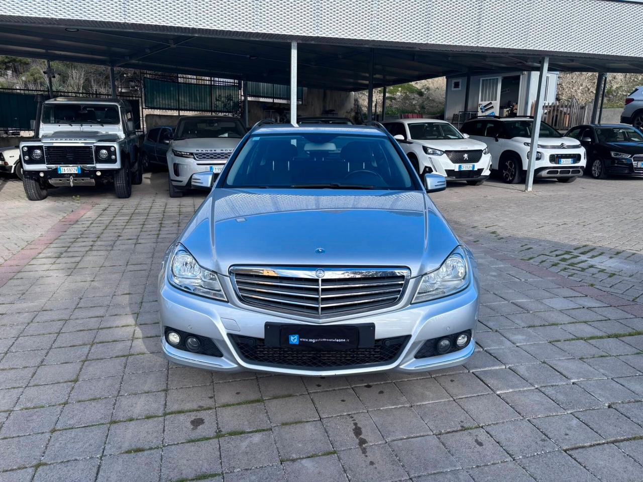 MERCEDES C220