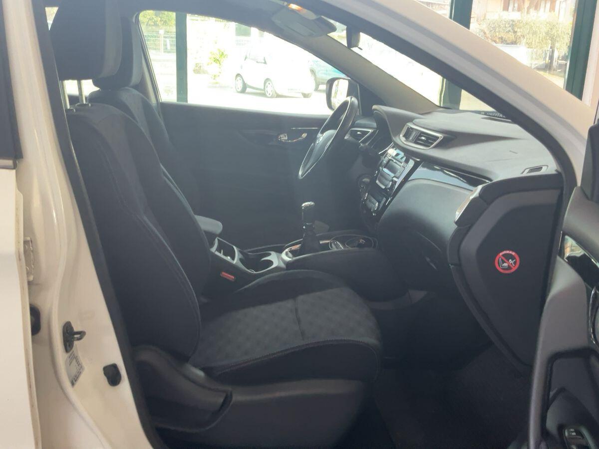 Nissan Qashqai 1.2 DIG-T Acenta