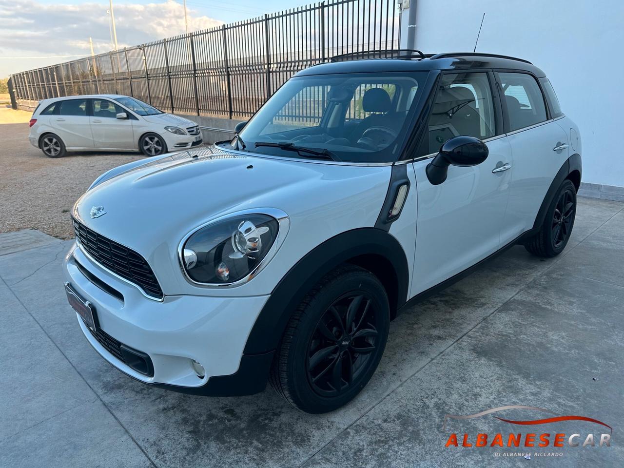 Mini Cooper SD Countryman/tetto/navi/bi-xeno