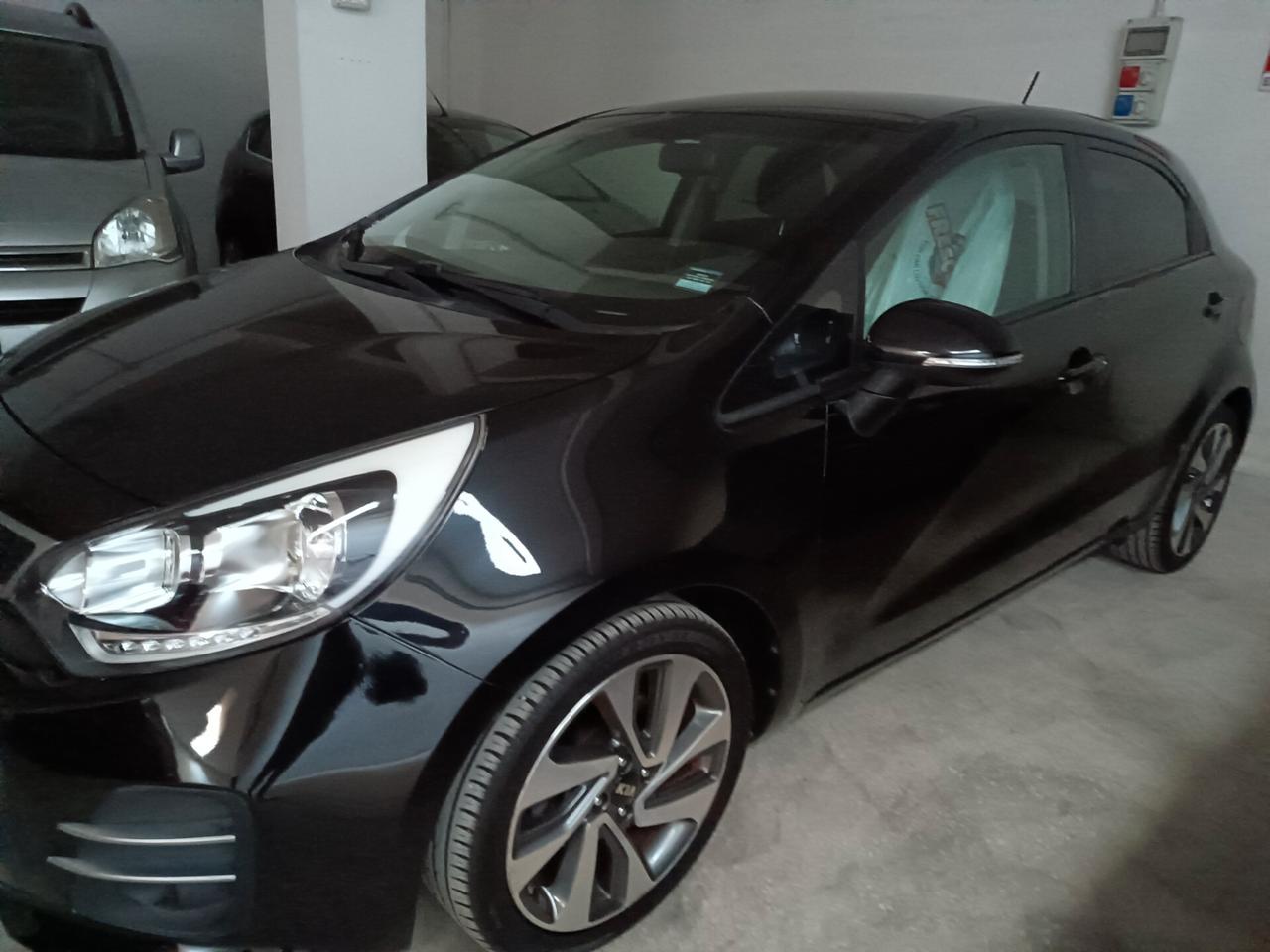 Kia Rio 1.4 CRDi 5p.S&S High Tech