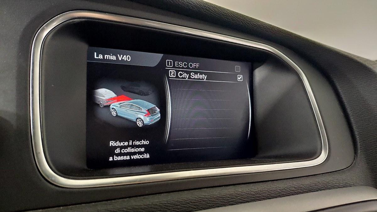 VOLVO V40 D2 Business Plus