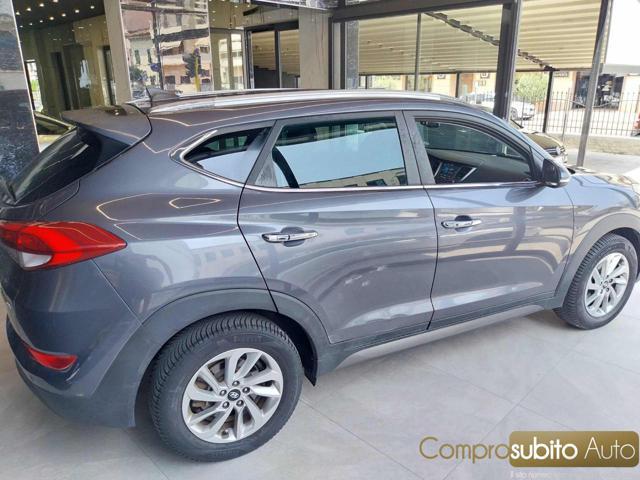 HYUNDAI Tucson 1.7 CRDi XPossible Aut. (Garanzia 12 Mesi)