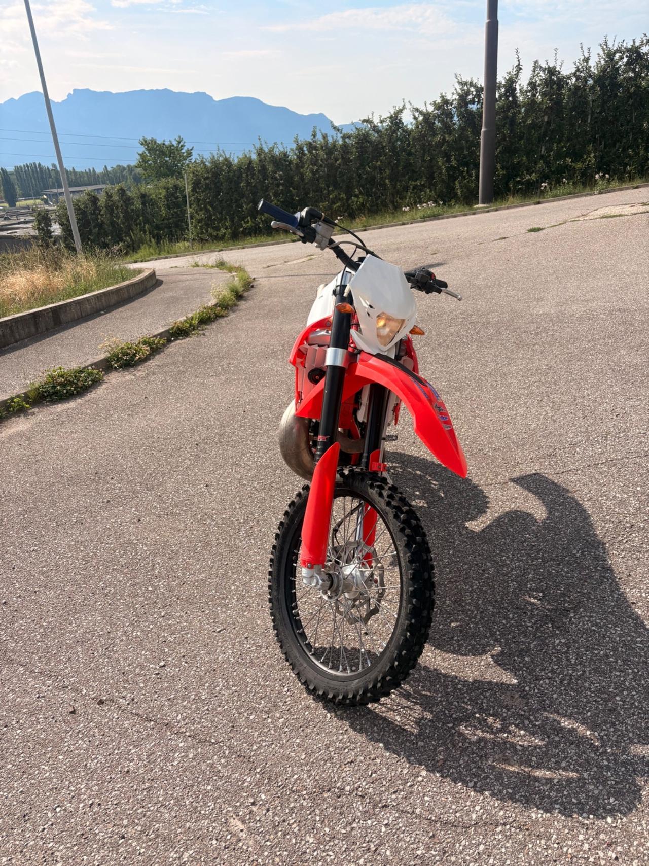 Beta RR 300