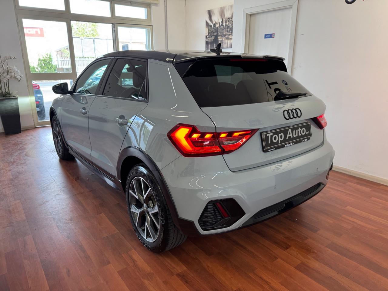AUDI A1 CITYCARVER 35 TFSI S TRONIC S LINE EDITION