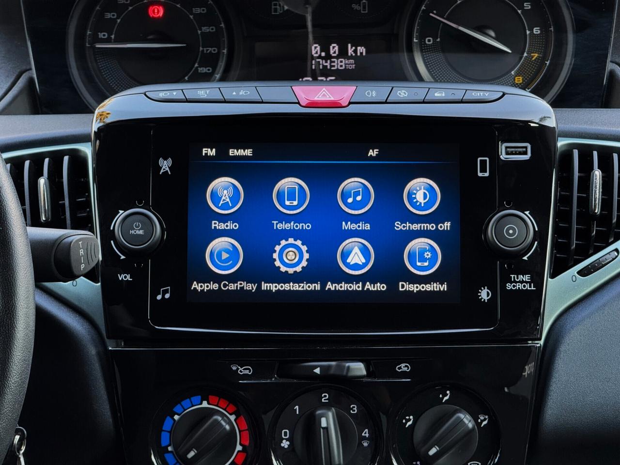 Lancia Ypsilon 1.0 Firefly Hybrid Gold Plus 70CV LED CAM