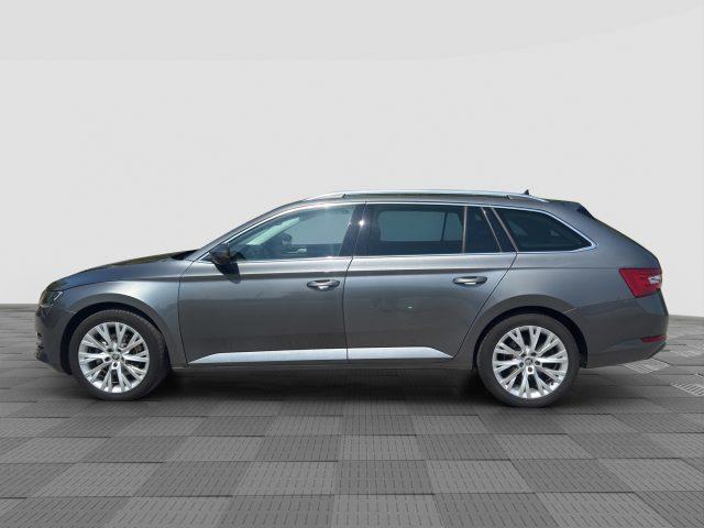 SKODA Superb Superb 2.0 TDI EVO SCR Wagon Style DSG