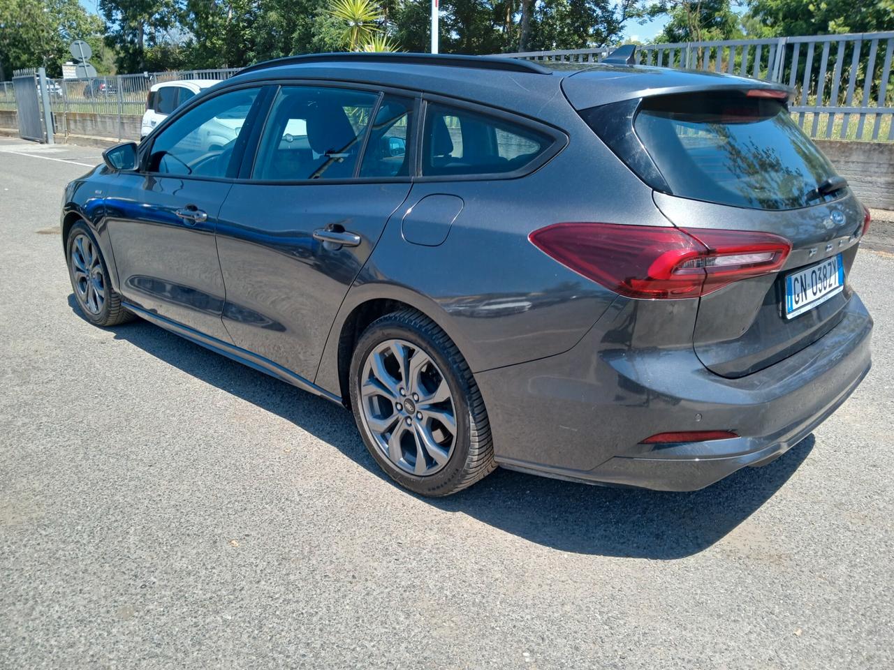 Ford Focus 1.0 EcoBoost Hybrid 125 CV Powershift SW ST-Line