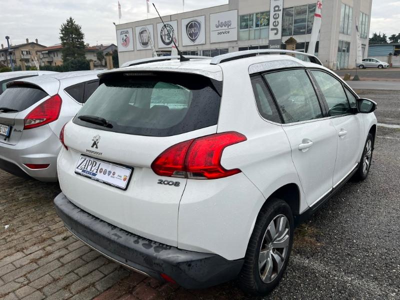 PEUGEOT 2008 PureTech 82 Allure