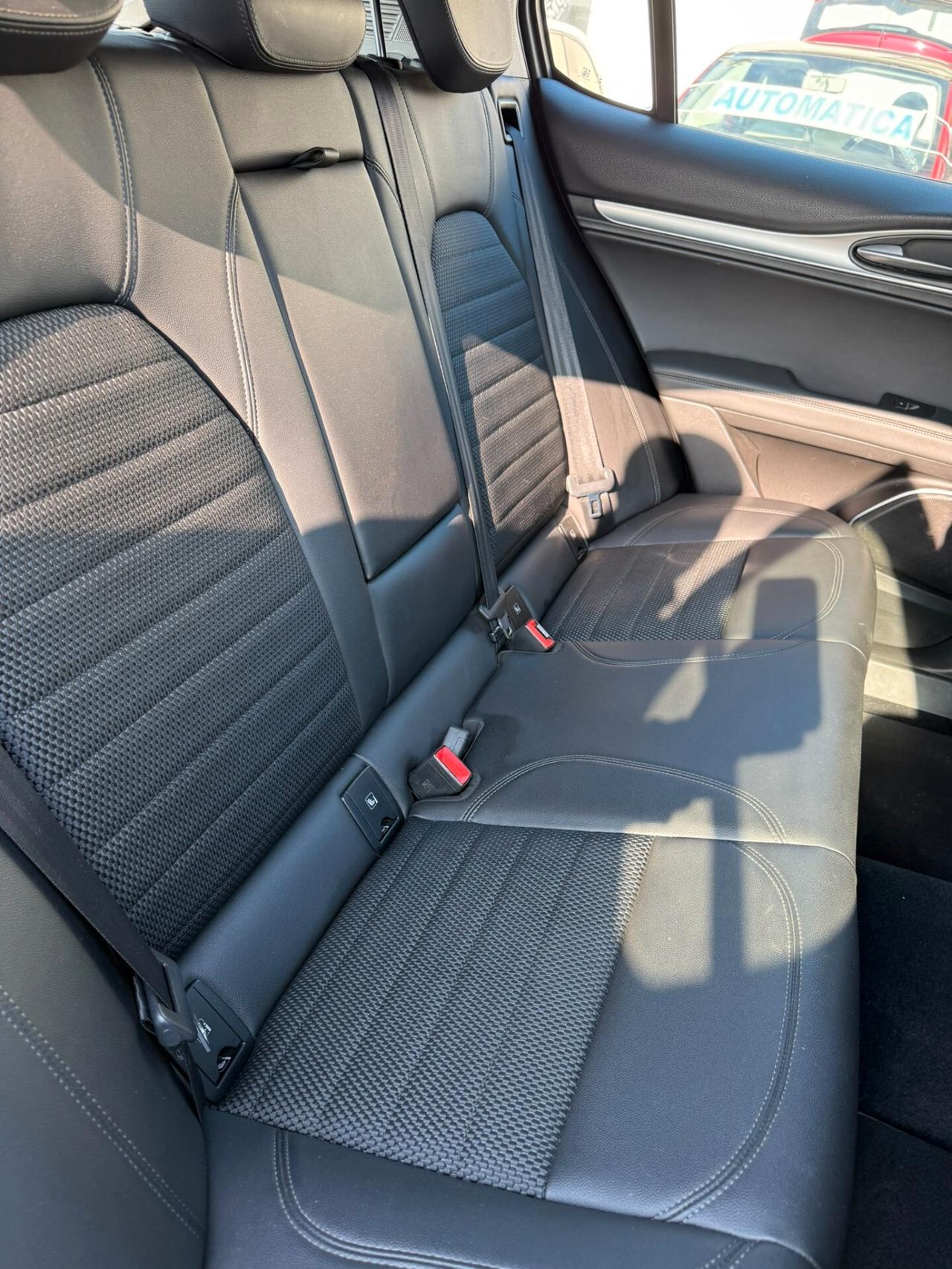 Stelvio 2.0 Turbo 200 CV AT8 Q4 Sprint 02/2021