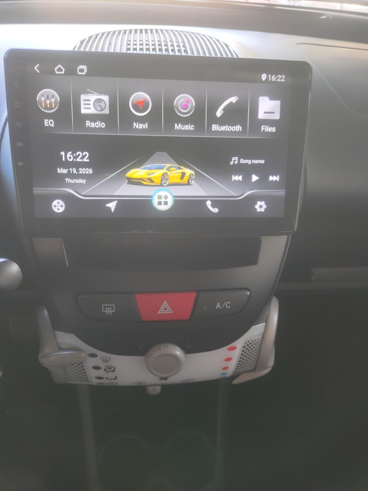 Toyota Aygo 1.0 12V VVT-i 3 porte Lounge Connect MMT