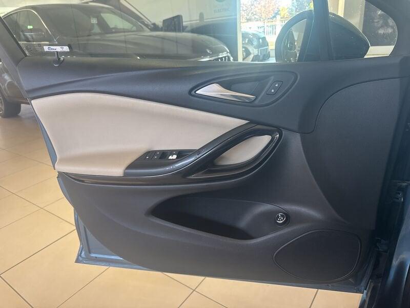 Opel Astra Astra 1.6 CDTi 136CV Start&Stop Cambio Aut. Sports Tourer Cosmo Full Optionals