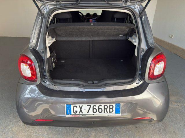 SMART ForFour 70 1.0 Passion