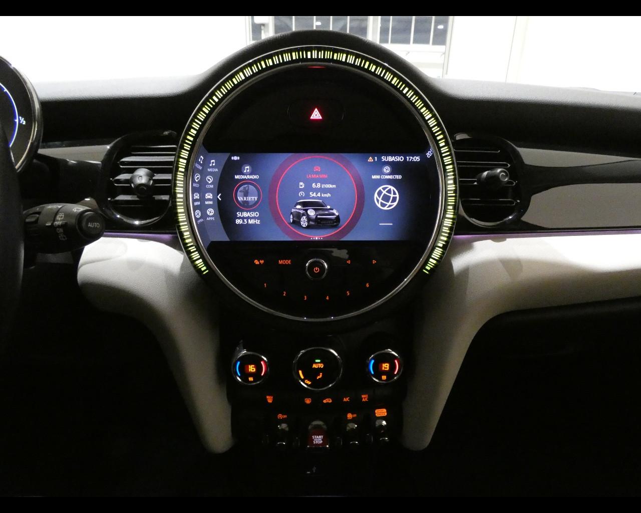 MINI Mini 5 porte (F55) - Mini 1.5 Cooper Camden 5 porte