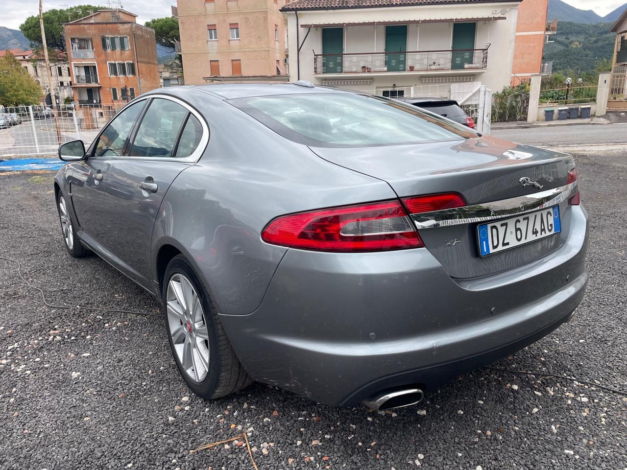 Jaguar XF 3.0 D V6 Premium Luxury