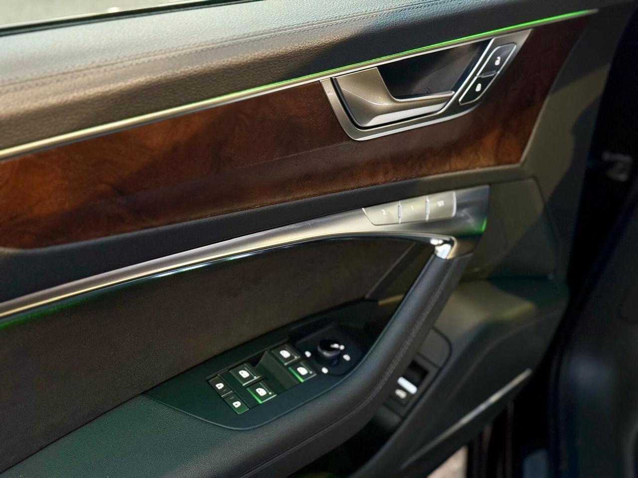 AUDI A6 AVANT 40TDI 2.0 204HP MHEV ULTRA S-TRONIC S-LINE IDENTITY BLACK-2020