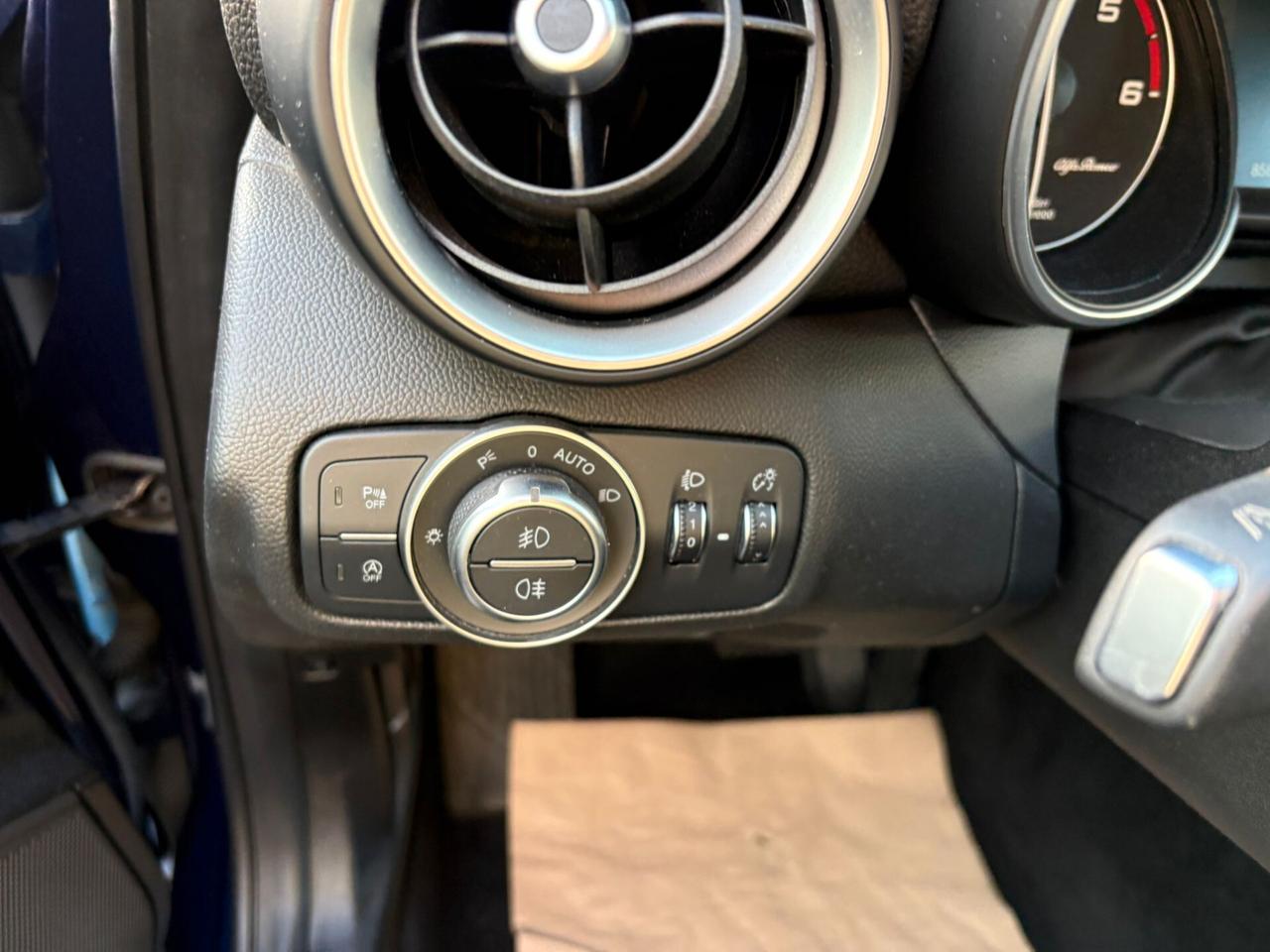 Alfa Romeo Giulia 2.2 Turbodiesel 150 CV AT8 Business