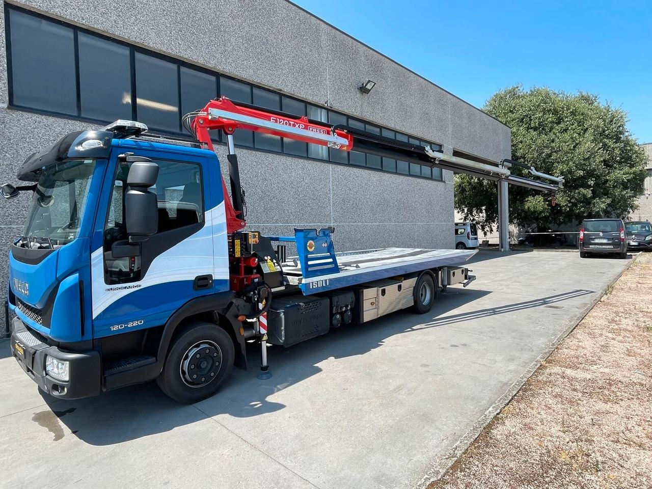 Iveco Eurocargo 120El22P Pas Carro Atrezzi Isoli Slide-D + Gru Fassi