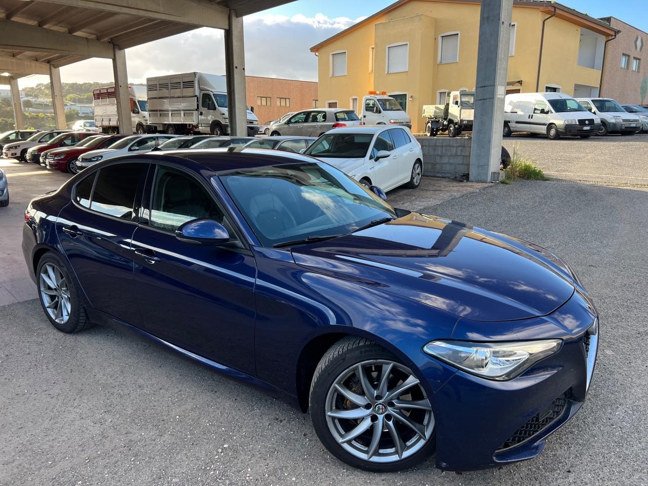 Alfa Romeo Giulia 2.2 150cv AT8 2017