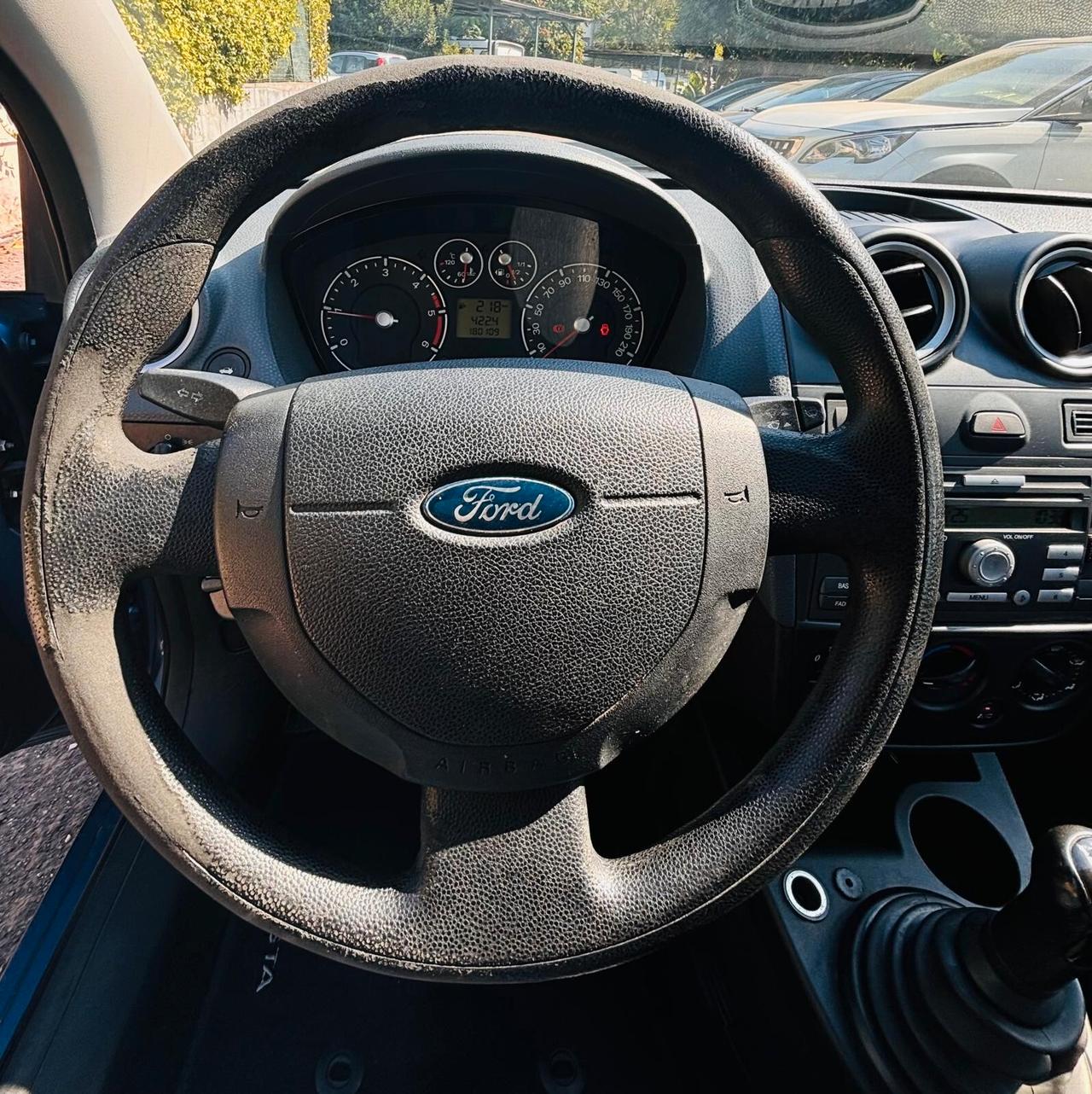 Ford Fiesta 1.4 TDCi 5p. Titanium