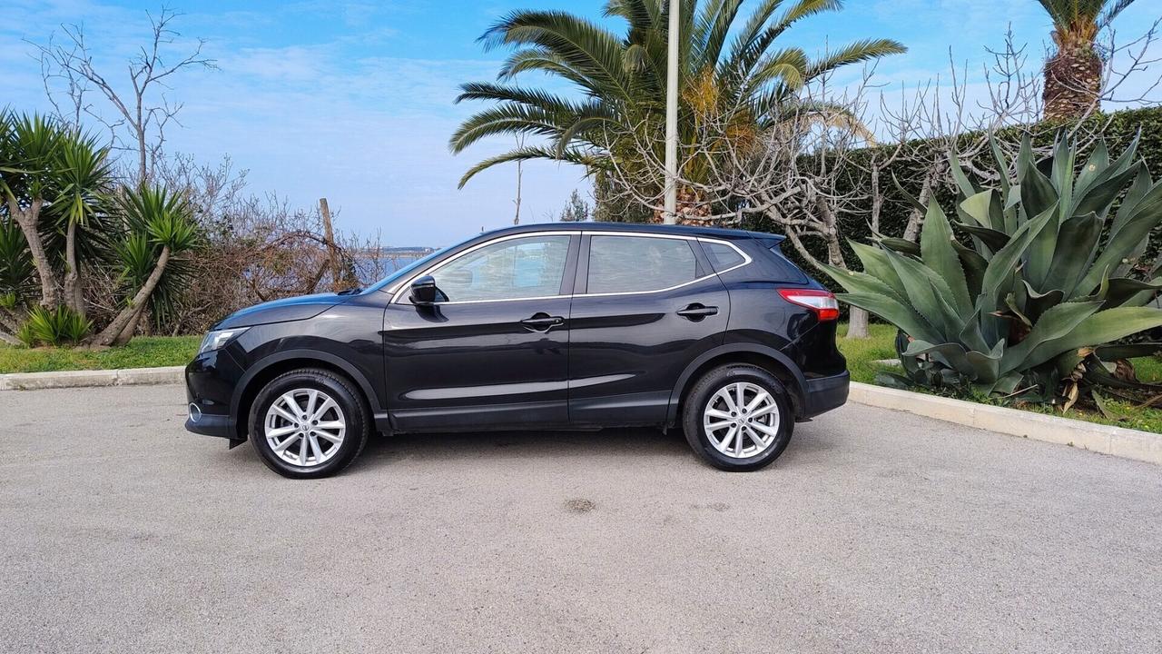 Nissan Qashqai 1.5 dCi Visia