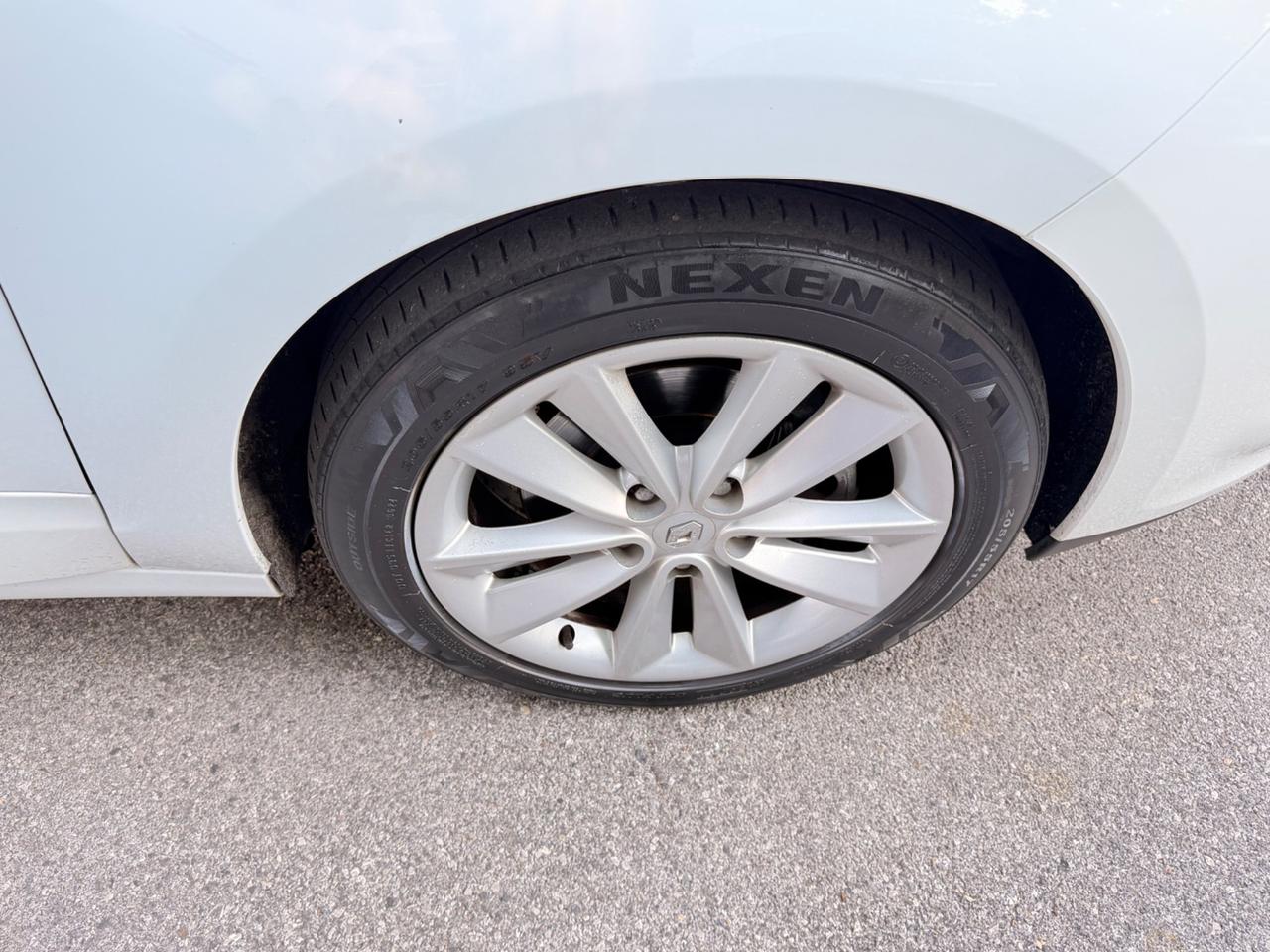 Renault Scenic 1.5DCI 2011 neopatentati pronto uso pelle navi