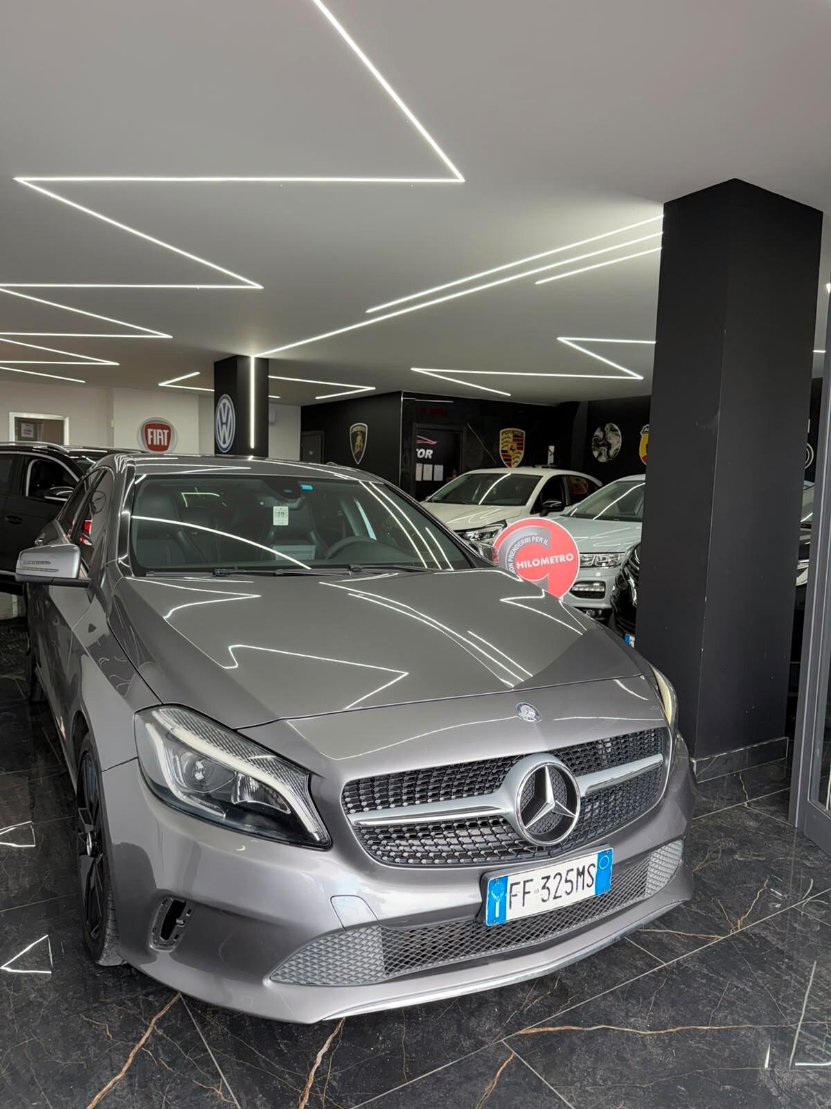 Mercedes-benz A 180 d Automatic Premium