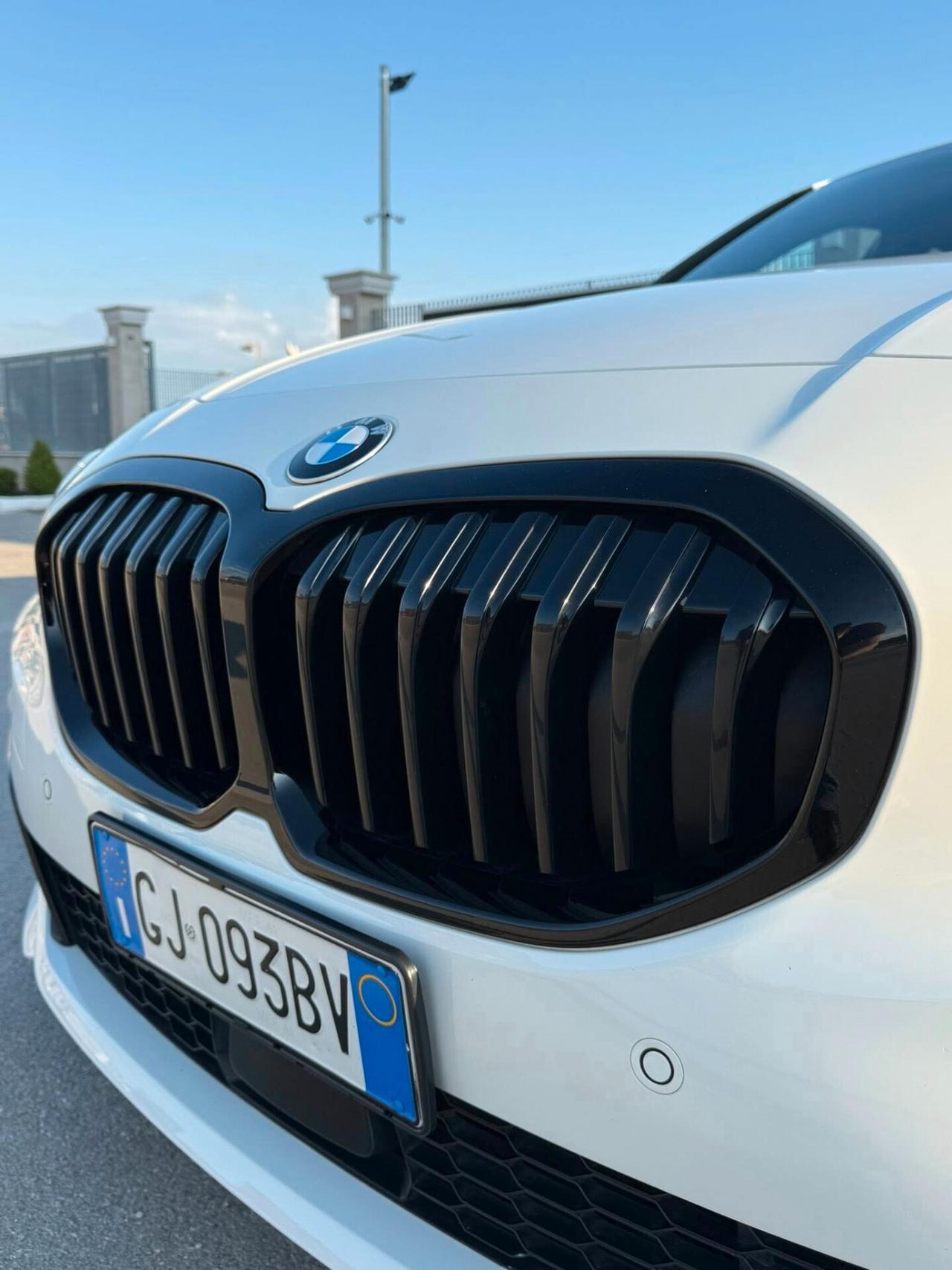 Bmw 118 118d 5p. Msport