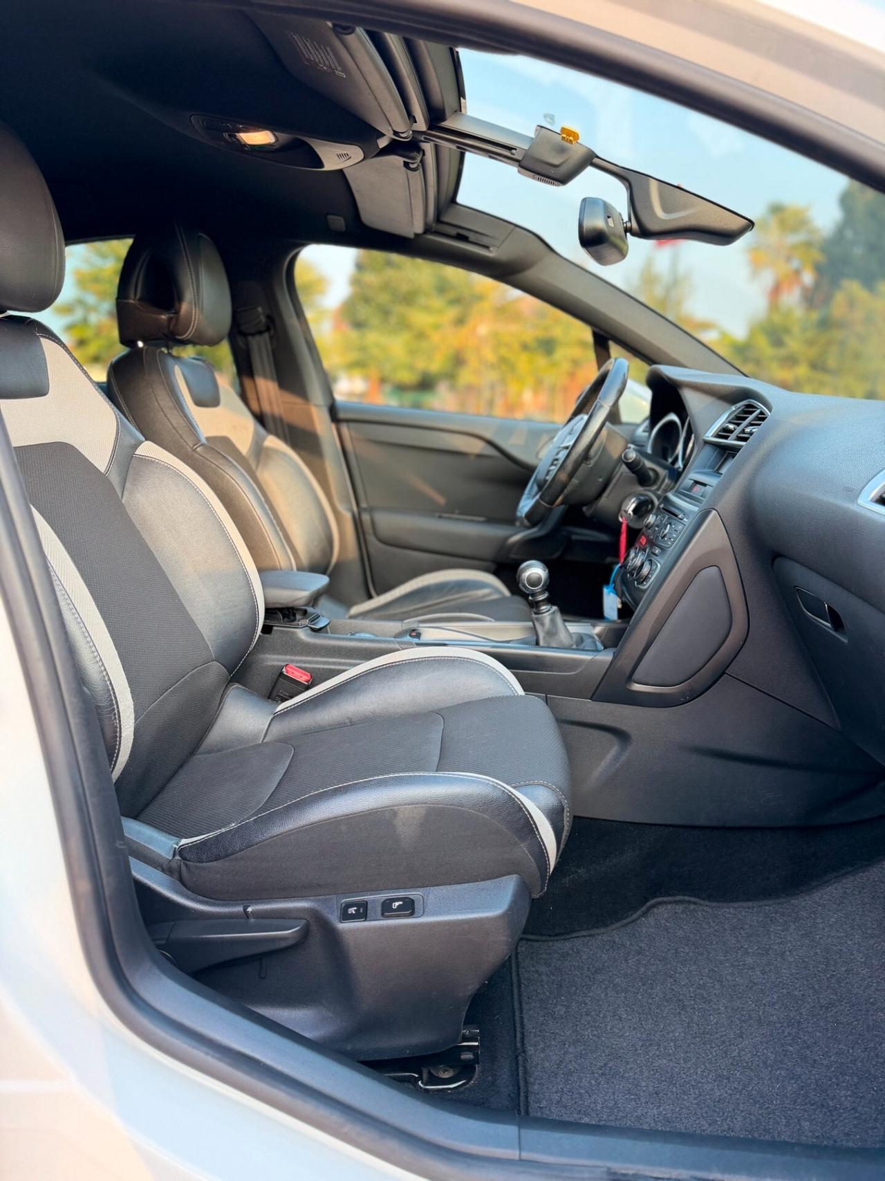 Ds DS4 4 2.0 HDi 160 Pure Pearl (NEOPATENTATI)