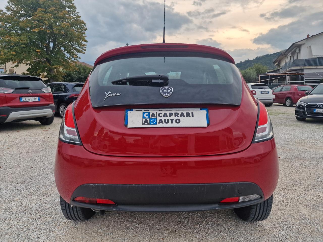 Lancia Ypsilon 1.2 69 CV 5 porte Elefantino