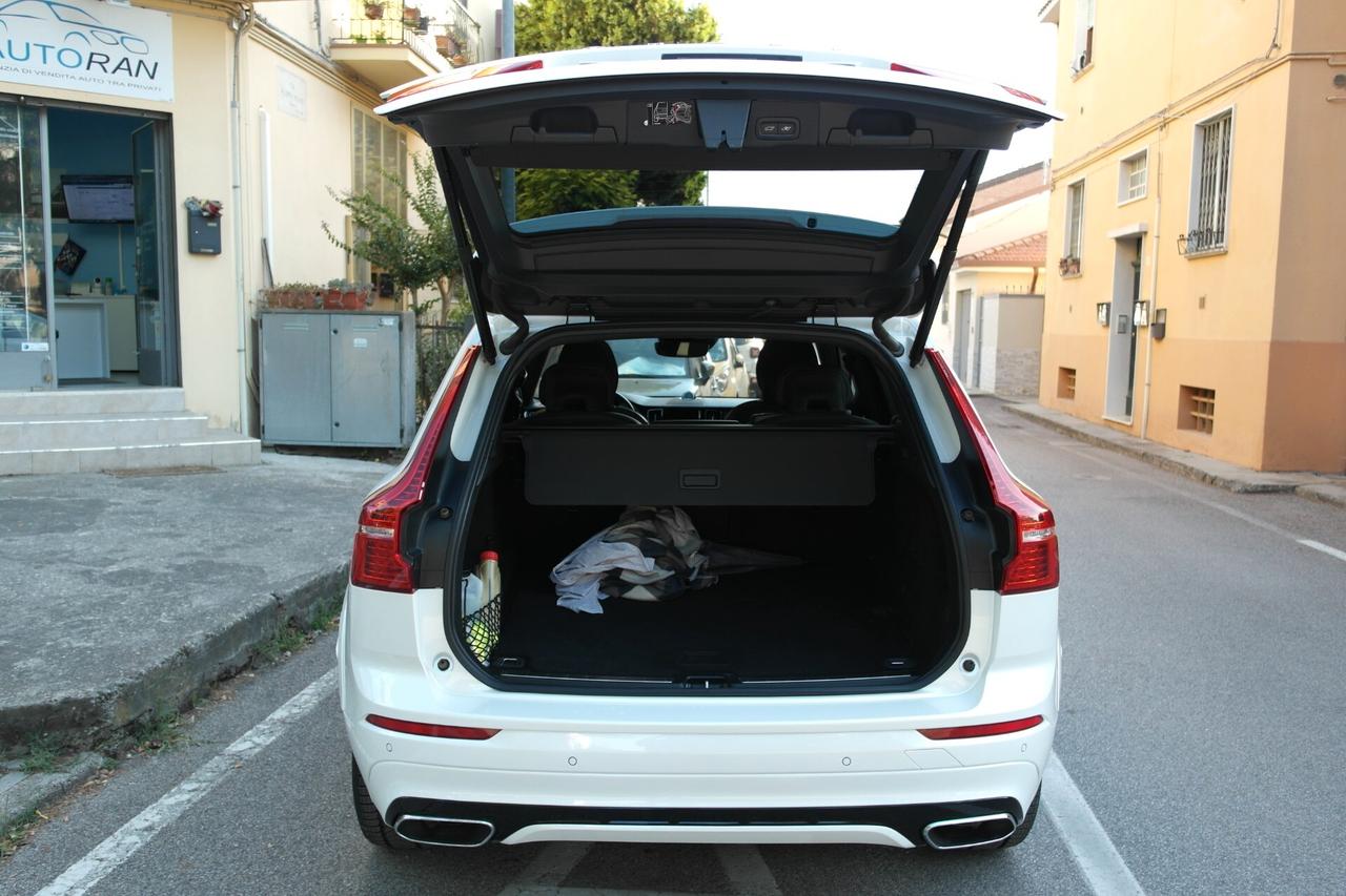 Volvo XC 60 B5 AWD Geartronic R-design