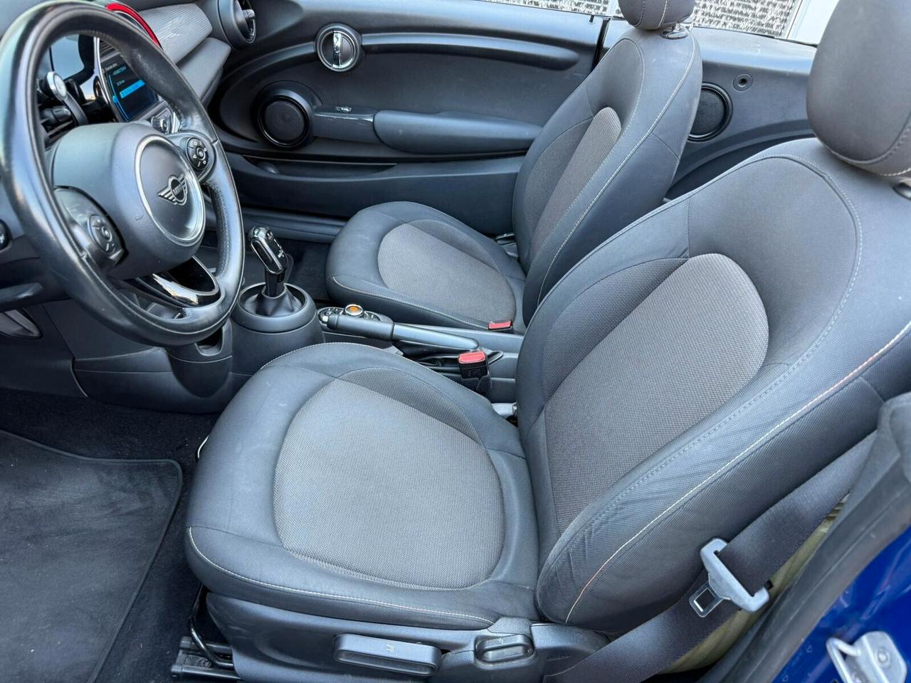 Mini 1.5 Cooper D Cabrio