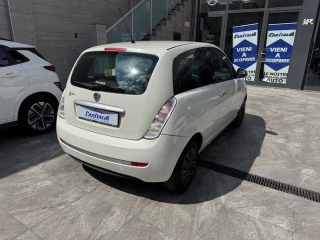 LANCIA Ypsilon 1.2 Versus
