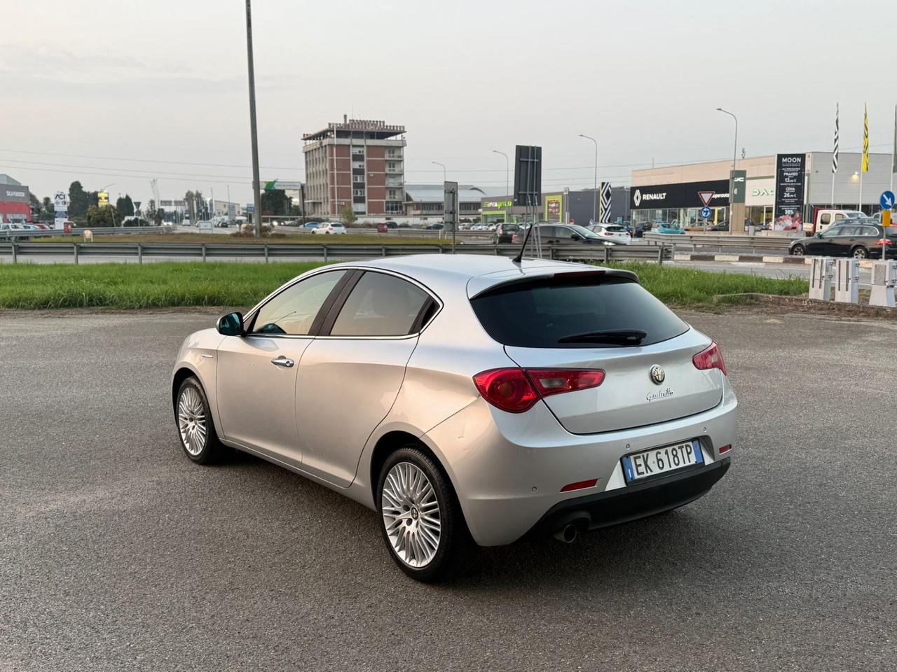 Alfa Romeo Giulietta 1.6 JTDm-2 105 CV Exclusive