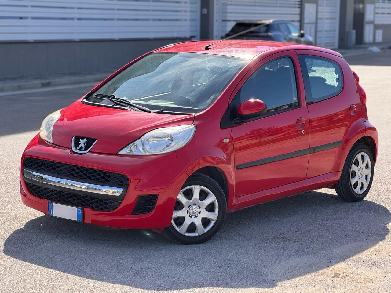 Peugeot 107 5p. Sweet Years FRIZIONE NUOVA